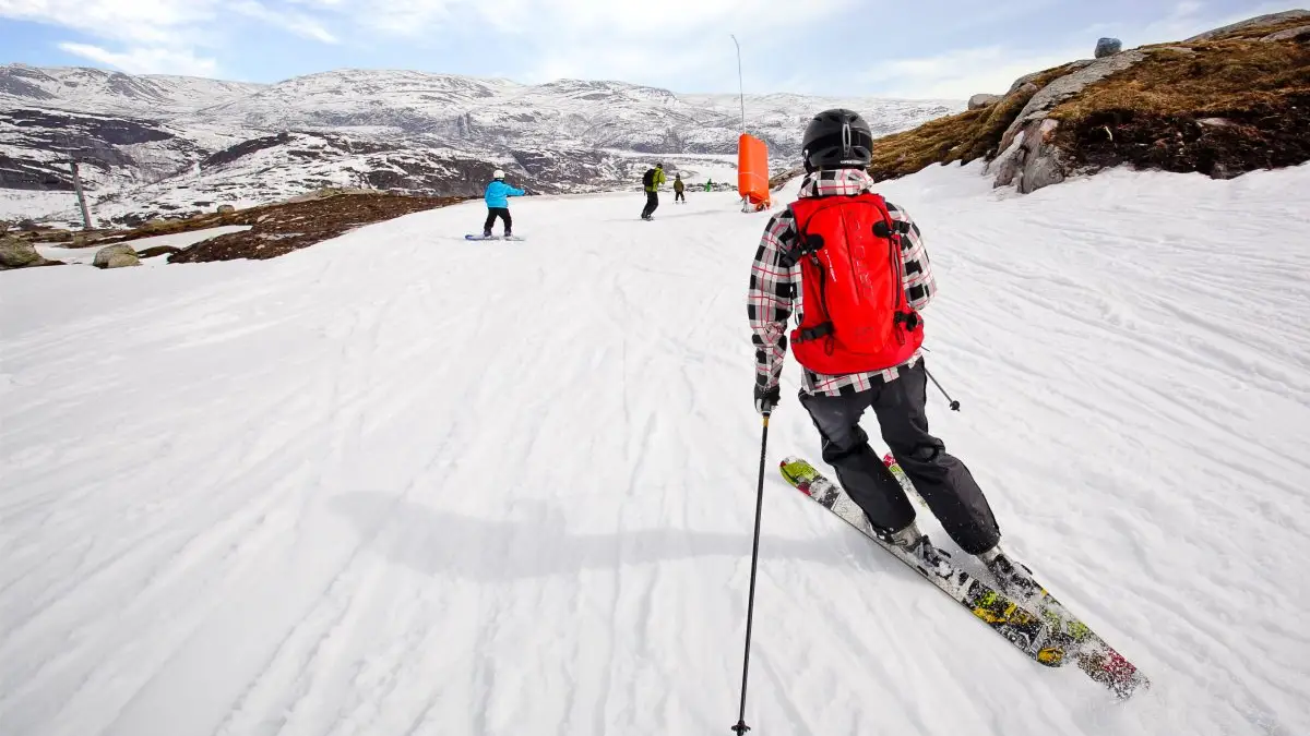 5684866128_ec984ebd89_o-copy-1-1200x800